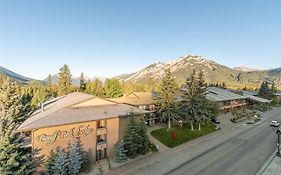 Banff Park Lodge  3* Canadá